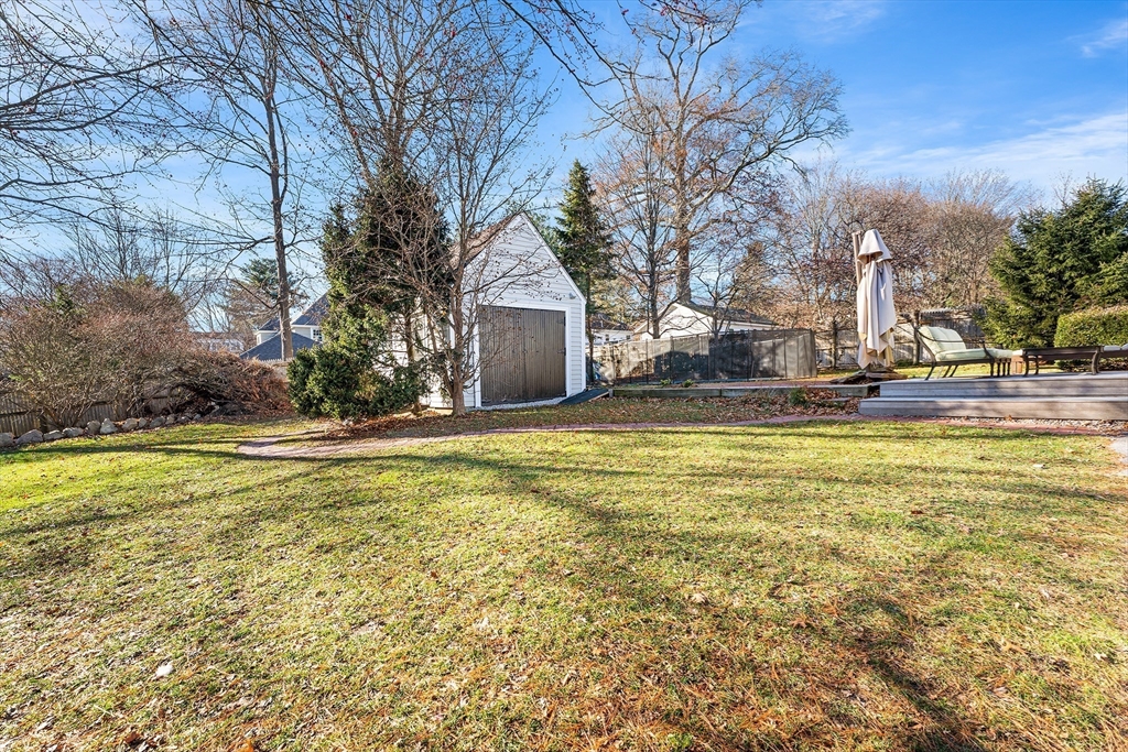 29 Cottage Street Wellesley, MA 02482 - Photo 40 of 42