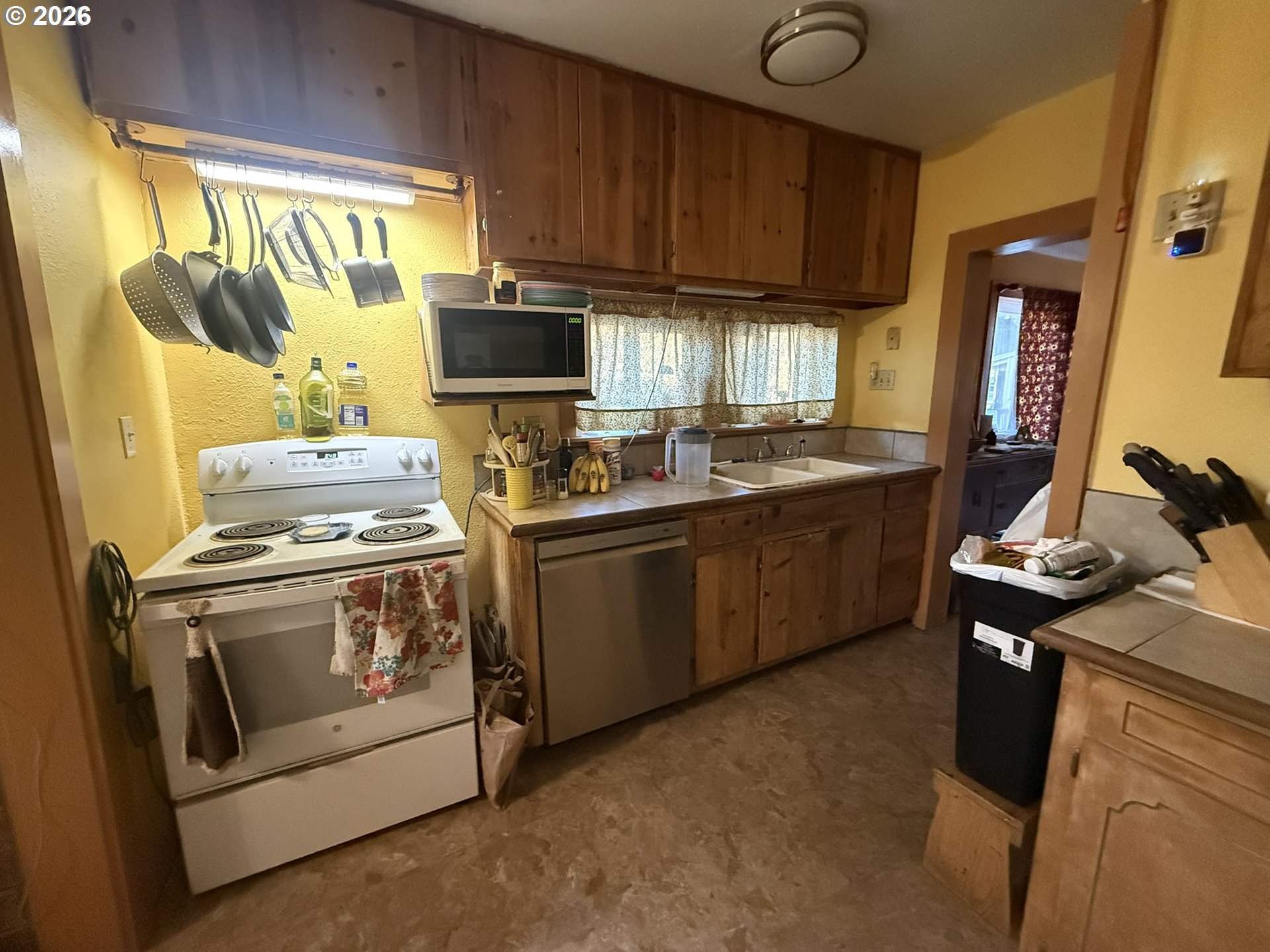 9045 De Jong Road Amity, OR 97101 - Photo 13 of 20