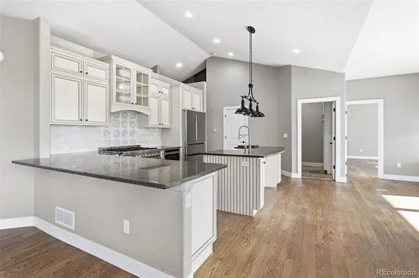 $1,295,000 | 50950 East Maplewood Place, Bennett, CO 80102