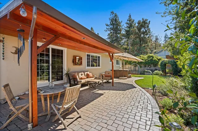 $795,000 | 6381 San Francisco Court, Rohnert Park, CA 94928