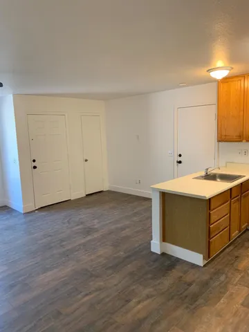 a view of utility room with washer and dryer