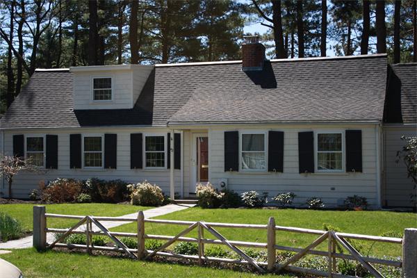 42 Bay View Road Wellesley, MA 02482 - Photo 1 of 9 Gallery Image 1