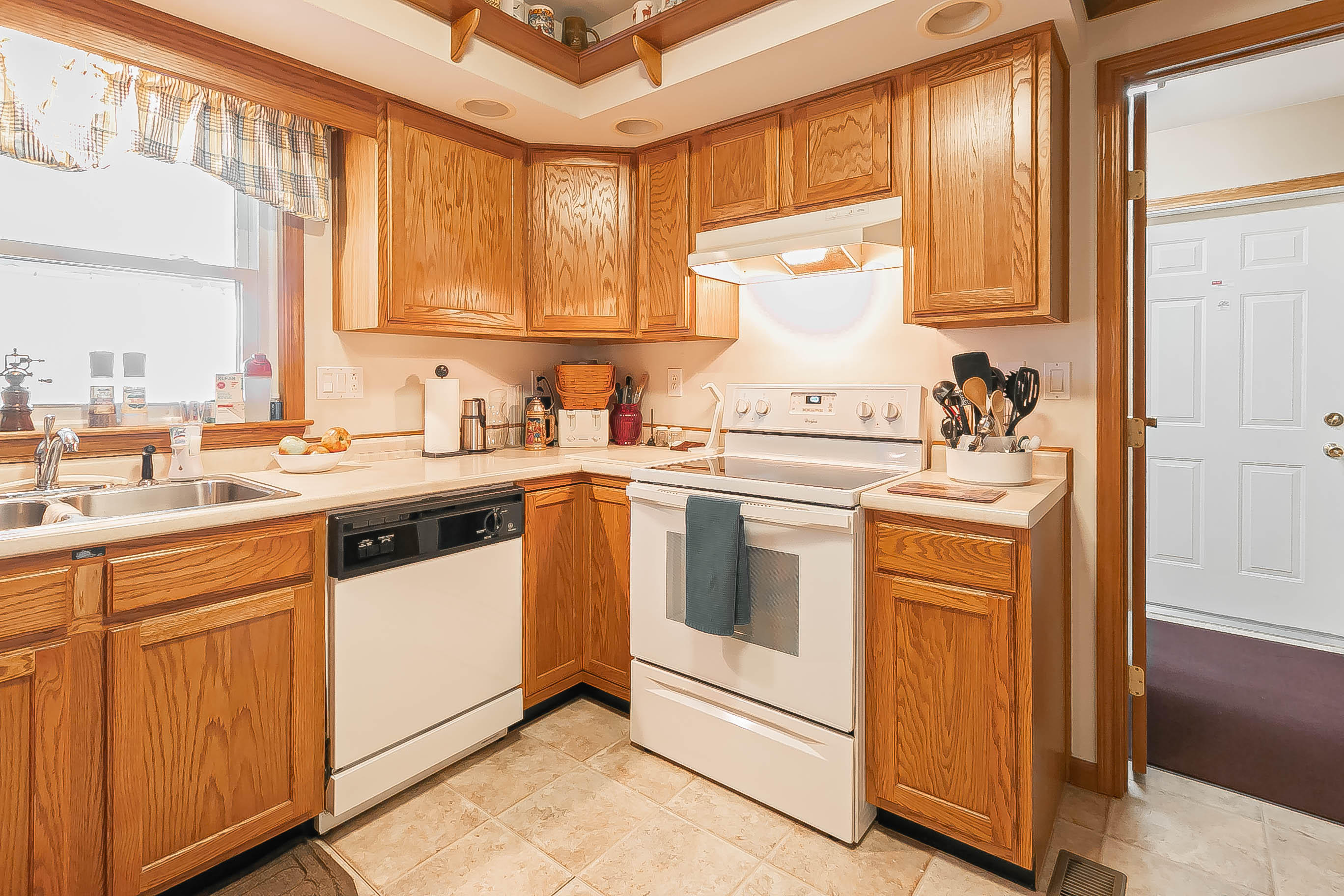 776 West County Road Huntsville, OH 43324 - Photo 13 of 39
