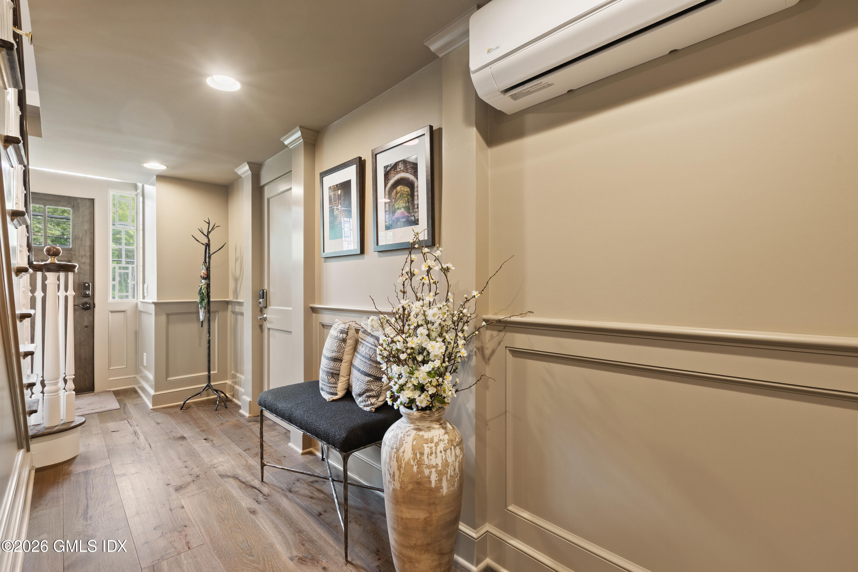316 Valley Road Cos Cob, CT 06807 - Photo 4 of 39 Foyer