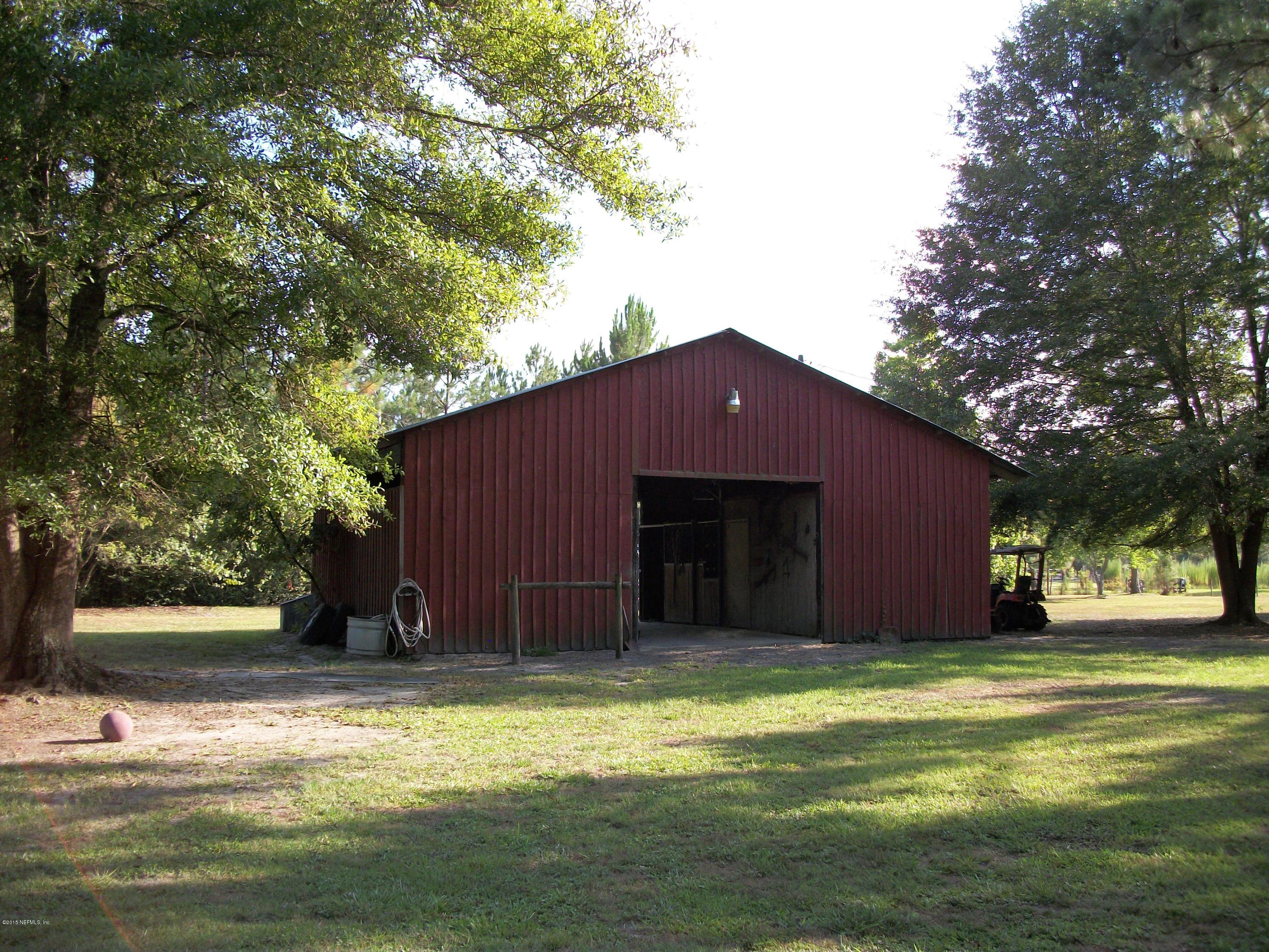 8218 Plantation Road Macclenny, FL 32063 - Photo 28 of 37 NICE BARN