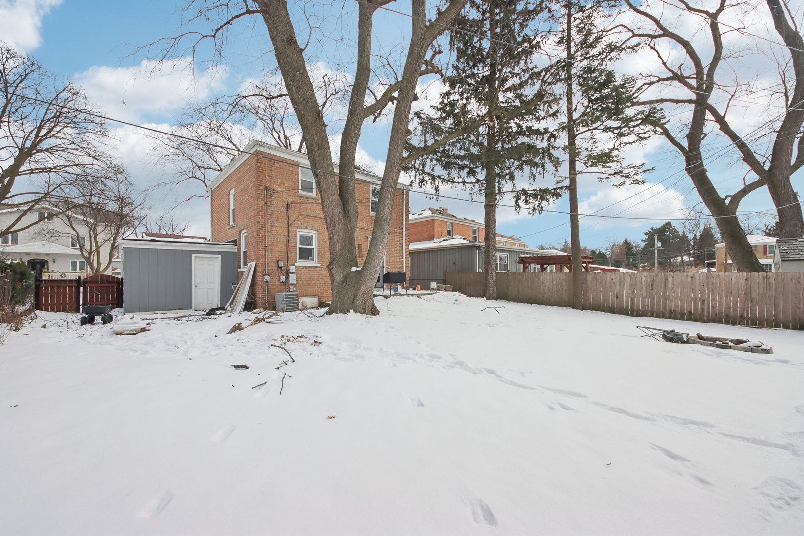 8646 Harms Road Skokie, IL 60077 - Photo 19 of 22