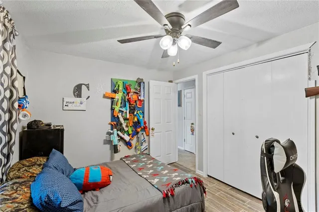 $480,000 | 321 West Sugar Lake Drive, Mound City, KS 66056