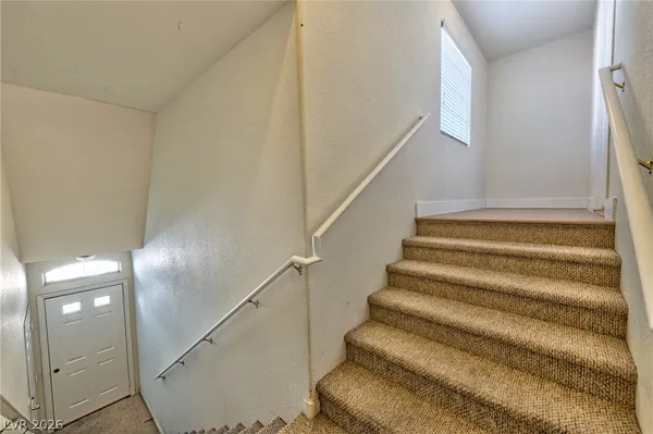 $1,650 | 3327 Erva Street, Unit 204, Las Vegas, NV 89117