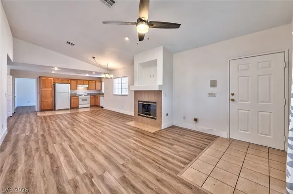 $1,650 | 3327 Erva Street, Unit 204, Las Vegas, NV 89117