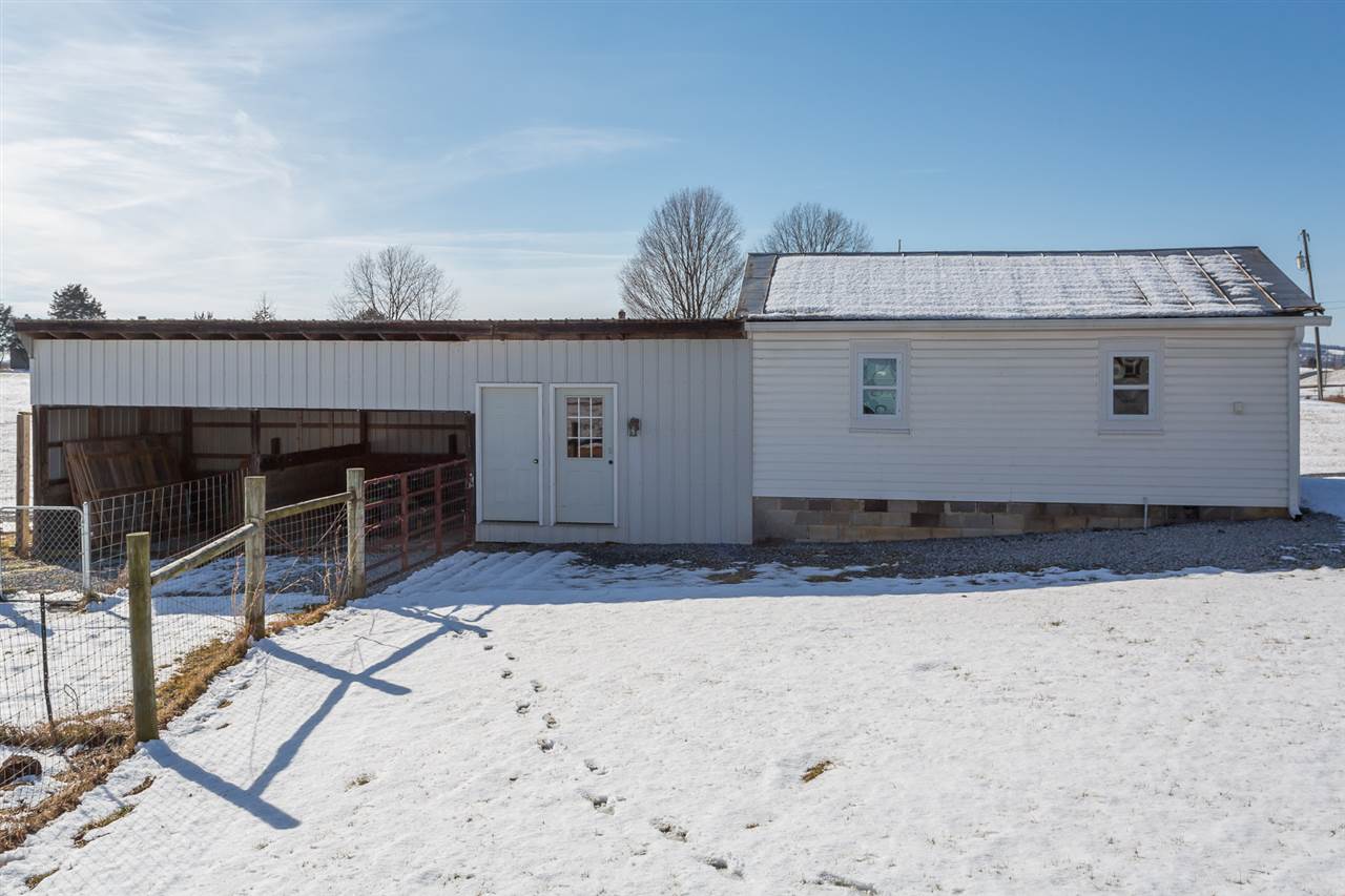 105 Craig Shop Road Mount Sidney, VA 24467 - Photo 15 of 43 a view of a backyard of a house