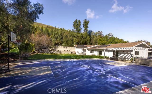 23760 Oakfield Road Hidden Hills, CA 91302 - Photo 20 of 23