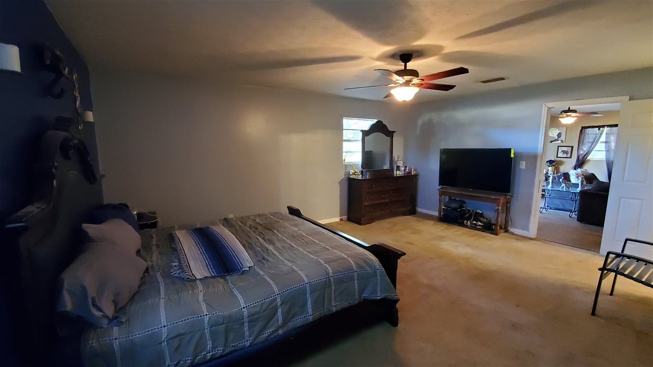 2412 Oxford Road Tallahassee, FL 32304 - Photo 12 of 24