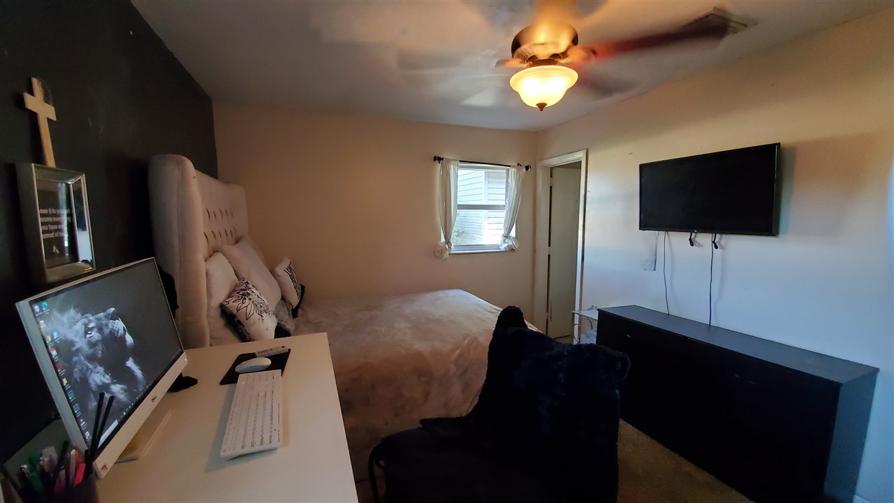 2412 Oxford Road Tallahassee, FL 32304 - Photo 4 of 24