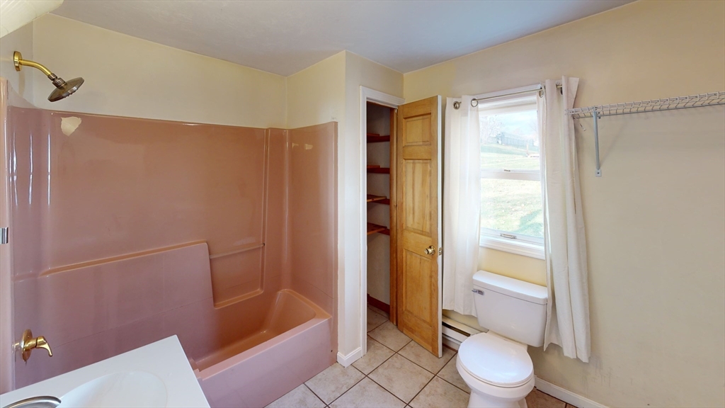 32 Boston Avenue Worcester, MA 01604 - Photo 14 of 26 Gallery Image 14