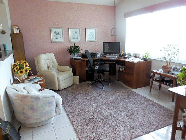 11145 Rios Road Boca Raton, FL 33498 - Photo 17 of 45 FAMILY ROOM