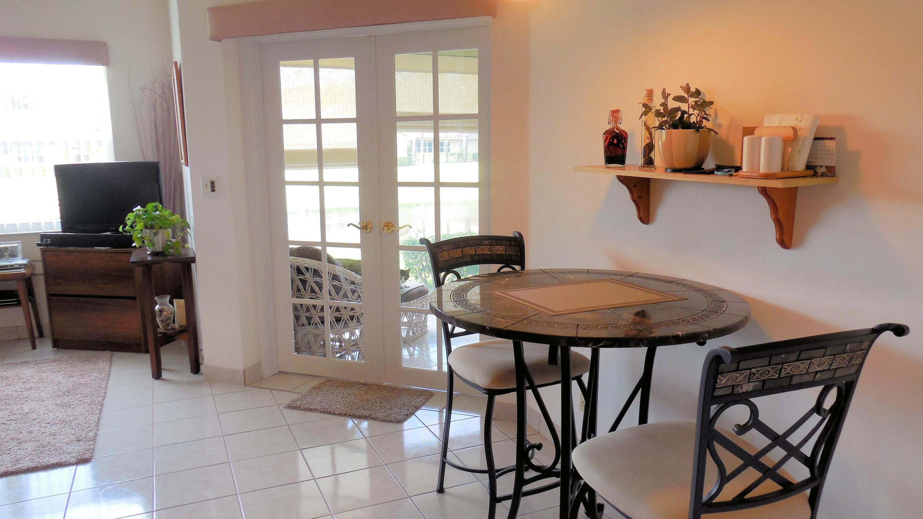 11145 Rios Road Boca Raton, FL 33498 - Photo 9 of 45 CAFE AREA1