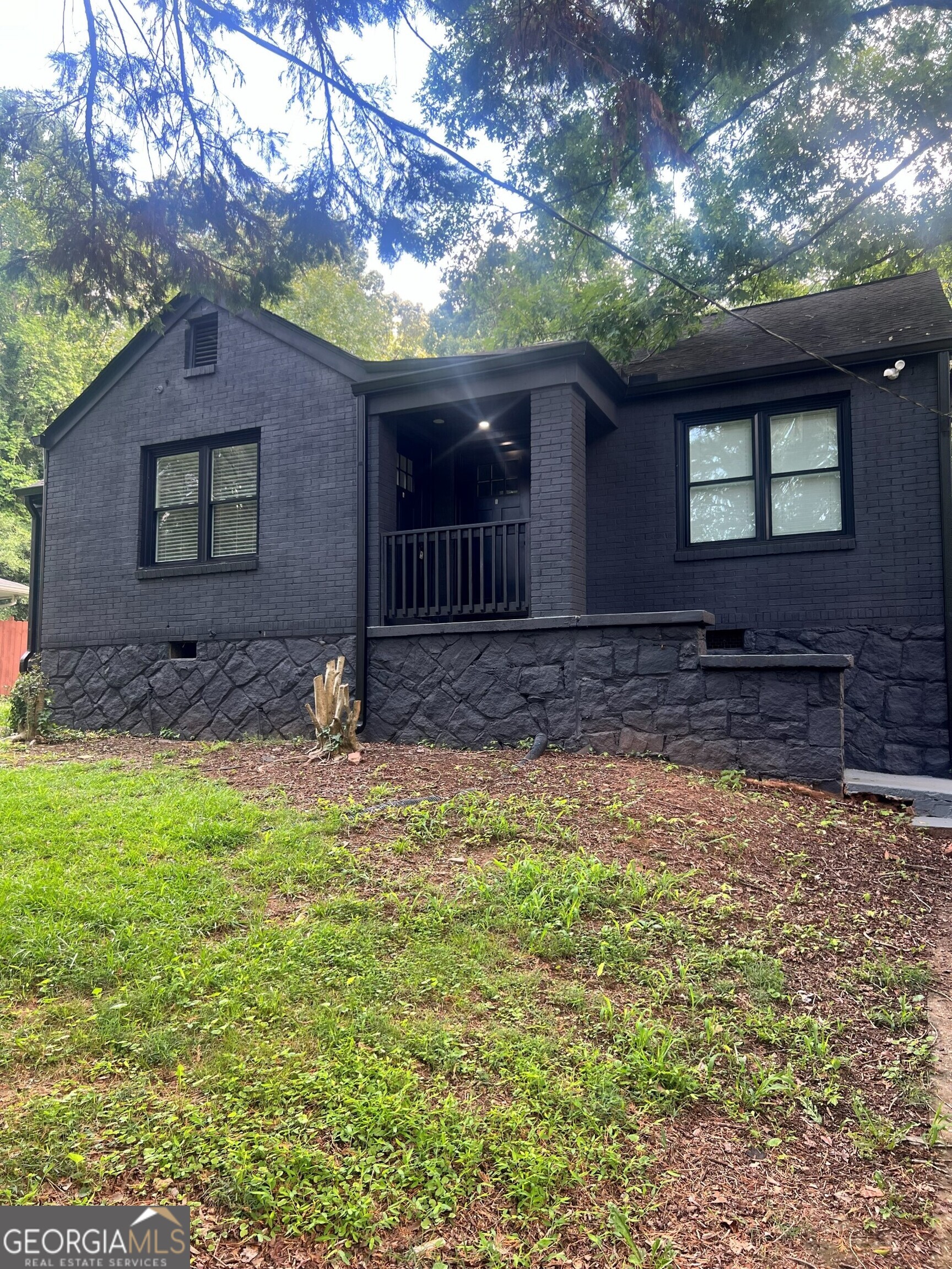 2324 Highview Road Southwest Atlanta, GA 30311 - Photo 1 of 9