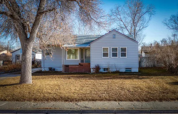 $198,000 | 824 Park Avenue, Worland, WY 82401