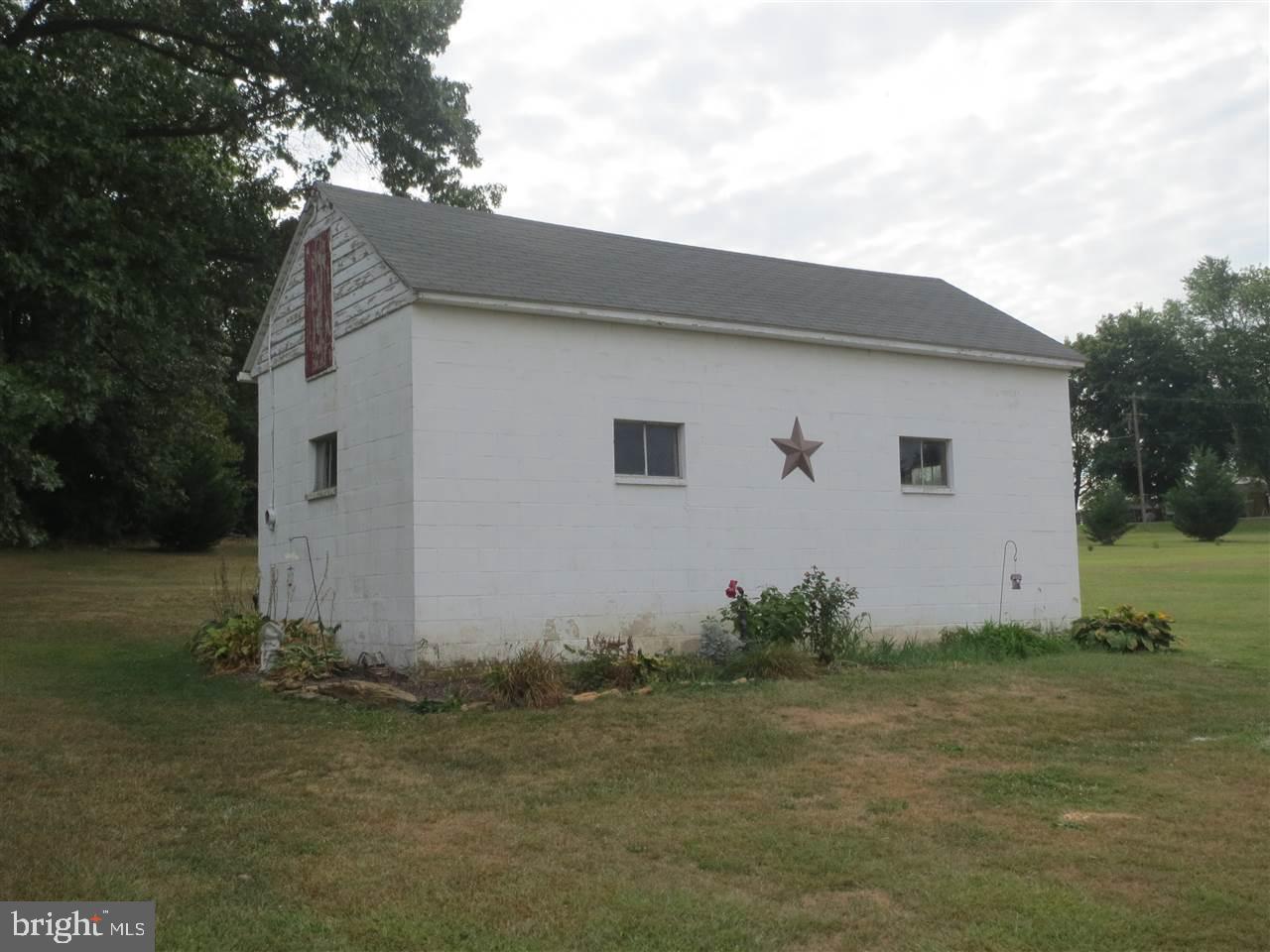 1399 Snyder Corner Road Red Lion, PA 17356 - Photo 5 of 26 Gallery Image 5