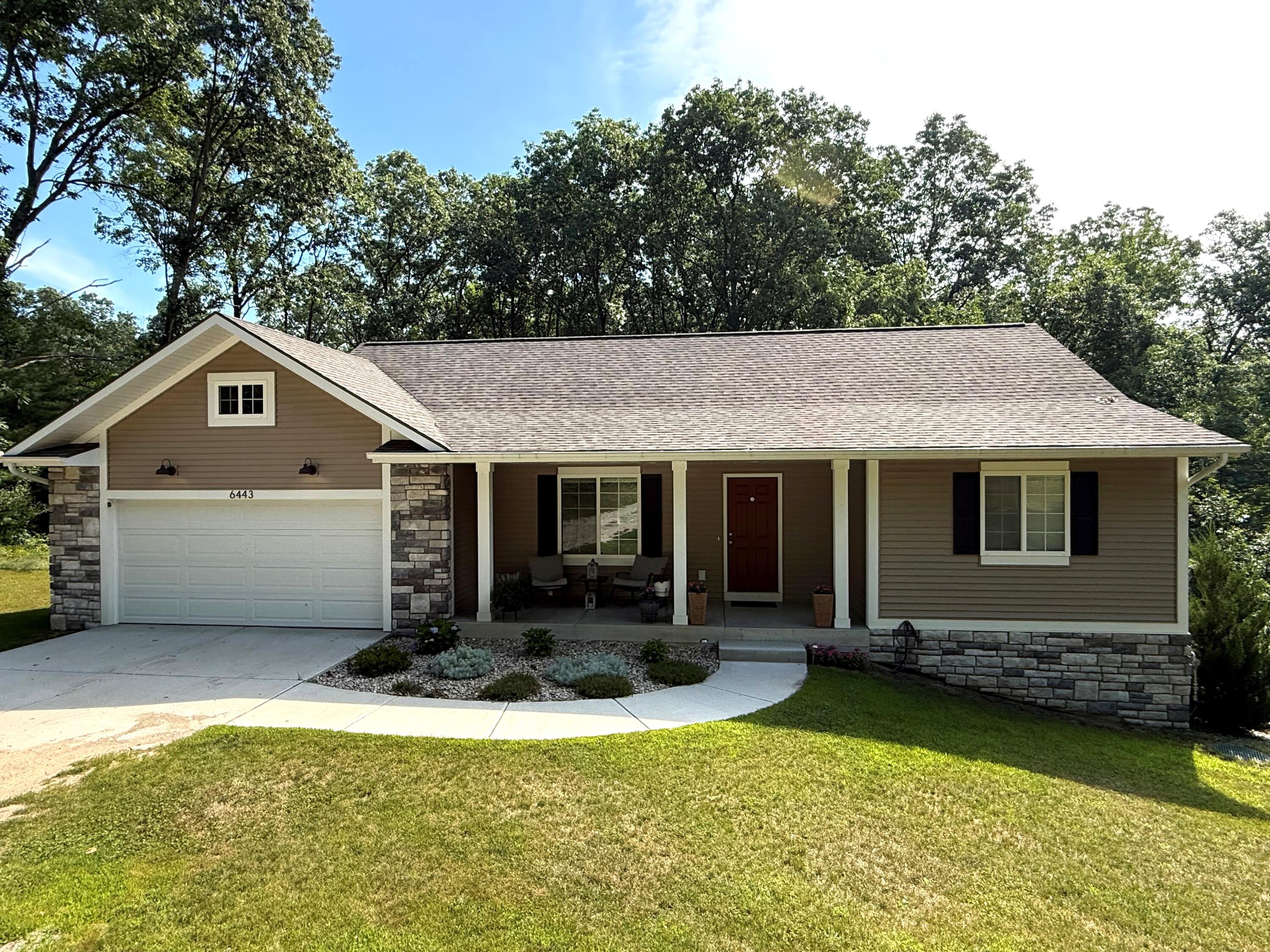 6443 Lindsey Road Delton, MI 49046 - Photo 1 of 9 9