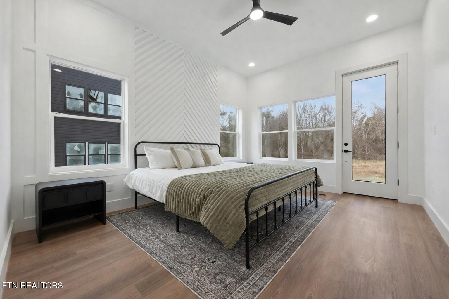 1904 Amherst Road Knoxville, TN 37909 - Photo 13 of 50 26294284-7115-44D0-B744-1000B47E10D8