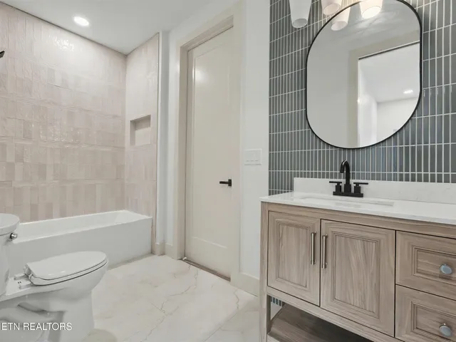 $699,999 | 1904 Amherst Road, Knoxville, TN 37909