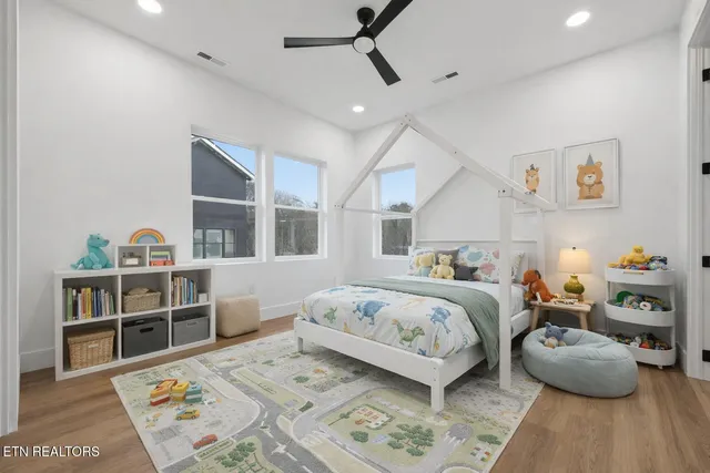 $699,999 | 1904 Amherst Road, Knoxville, TN 37909