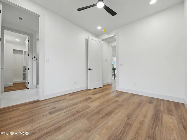 $699,999 | 1904 Amherst Road, Knoxville, TN 37909