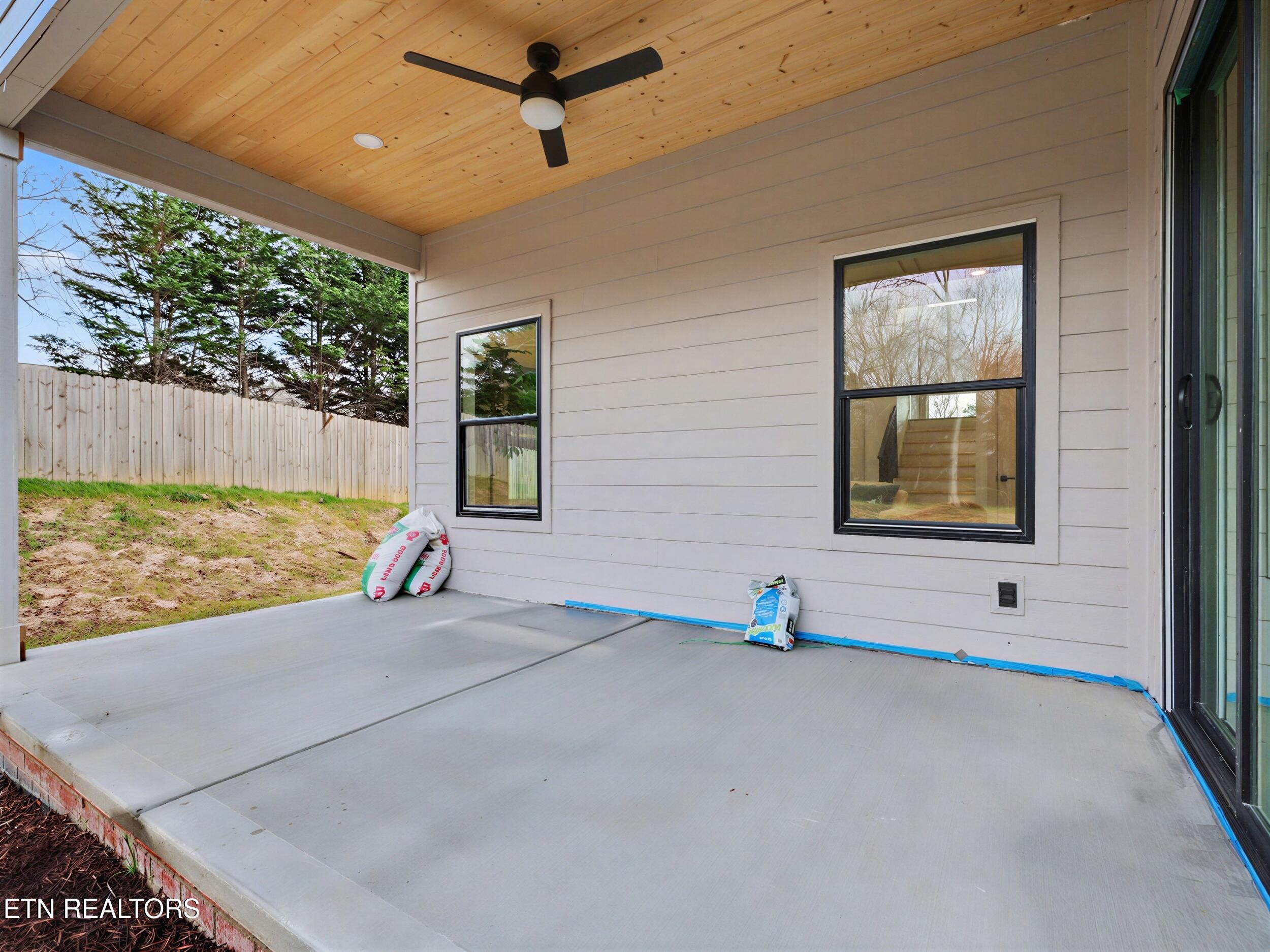 1904 Amherst Road Knoxville, TN 37909 - Photo 46 of 50 46_34