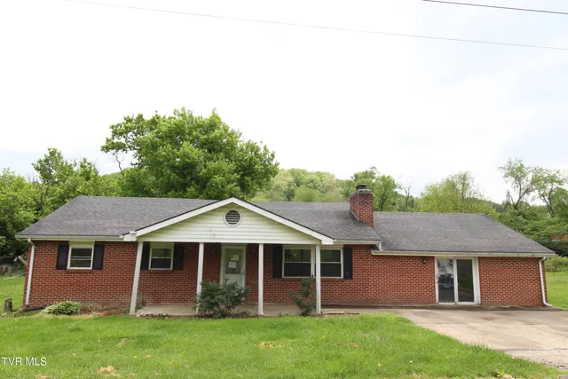 $85,000 | 301 Rose Hill Drive, Rose Hill, VA 24281