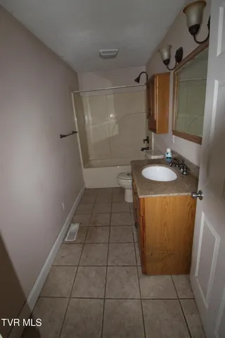 $85,000 | 301 Rose Hill Drive, Rose Hill, VA 24281