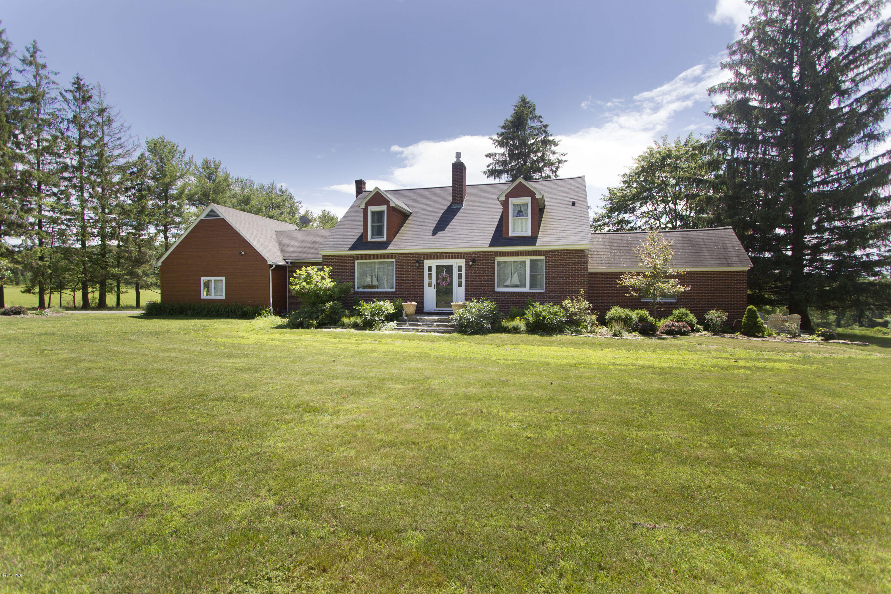 226 Gumbletown Road Paupack, PA 18451 - Photo 1 of 38 Main