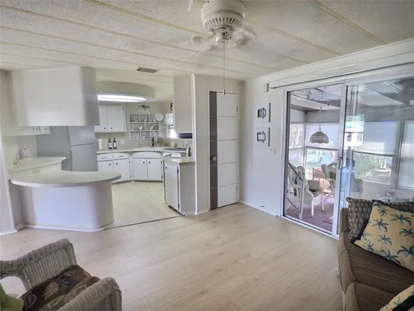 $2,800 | 46 Palm Forest Drive, Largo, FL 33770