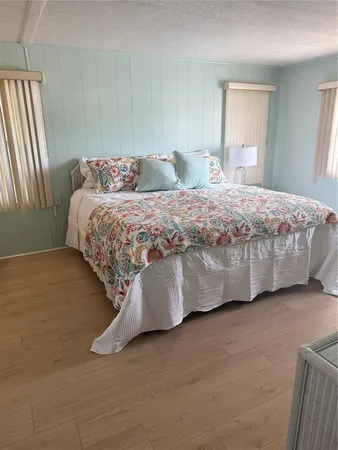 $2,800 | 46 Palm Forest Drive, Largo, FL 33770