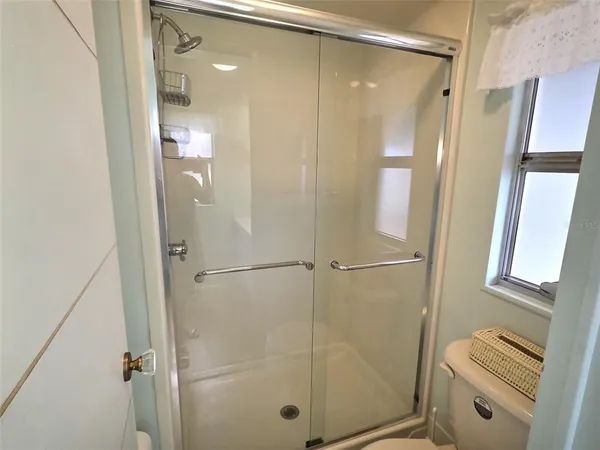 $2,800 | 46 Palm Forest Drive, Largo, FL 33770