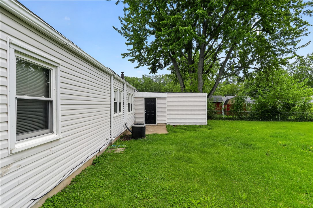 2217 South Hadley Road Springfield, OH 45505 - Photo 7 of 34