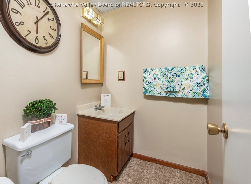 990 North Rustling Road South Charleston, WV 25303 - Photo 21 of 27 Gallery Image 21