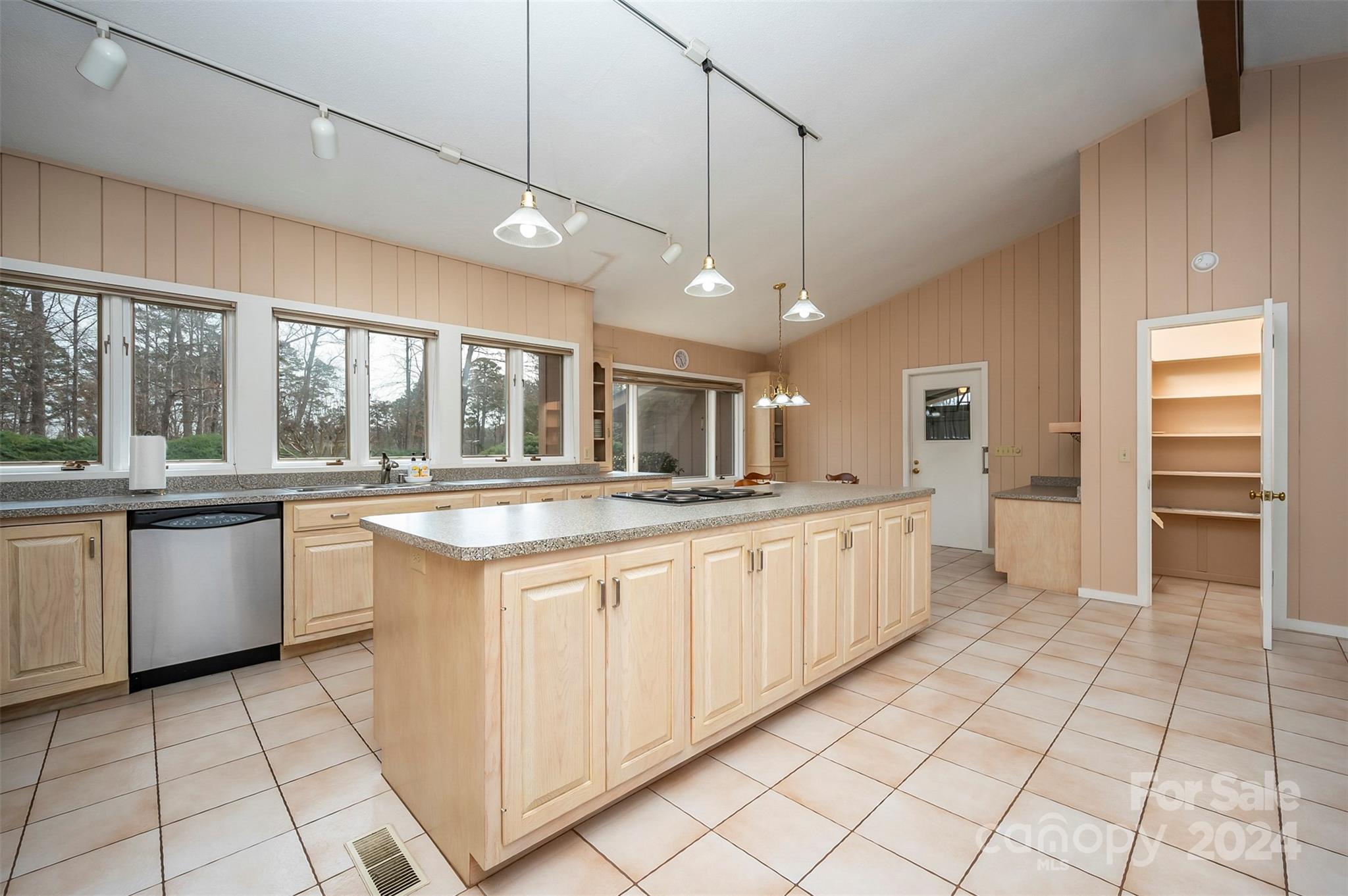 433 Winterset Trail Tryon, NC 28782 - Photo 14 of 31 Gallery Image 14