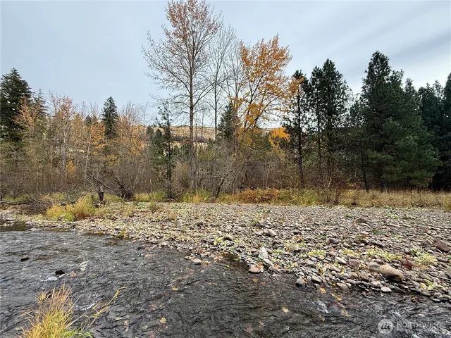 a view of a lake view
