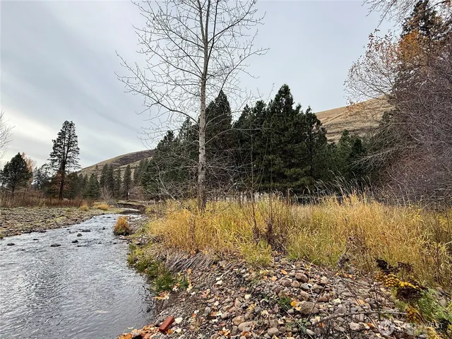 $429,900 | 435 South Touchet Road, Dayton, WA 99328