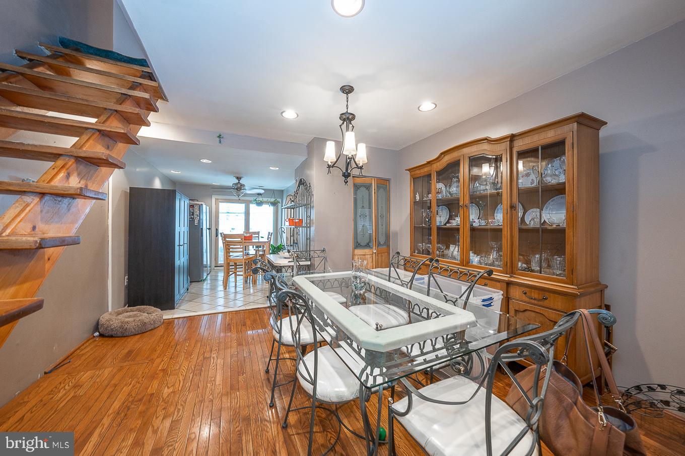 1108 Tree Street Philadelphia, PA 19148 - Photo 3 of 18 Gallery Image 3