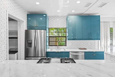 $550,000 | 1500 Southwest 13th Court, Fort Lauderdale, FL 33312