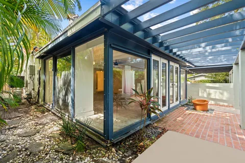 $550,000 | 1500 Southwest 13th Court, Fort Lauderdale, FL 33312