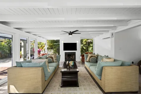 $550,000 | 1500 Southwest 13th Court, Fort Lauderdale, FL 33312