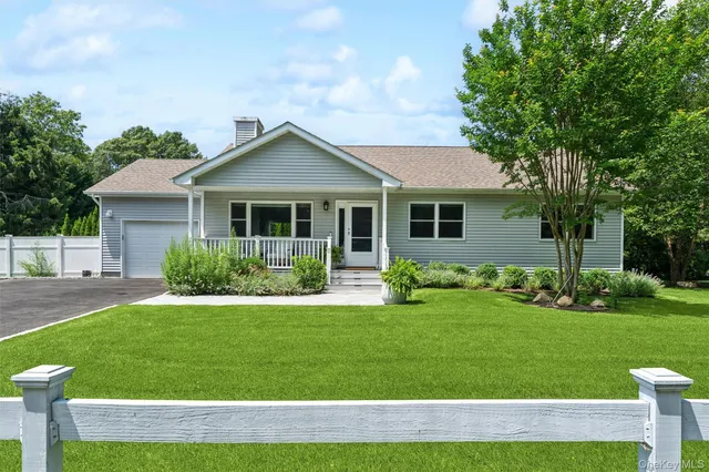 $990,000 | 12 Hampton Bays Drive, Hampton Bays, NY 11946