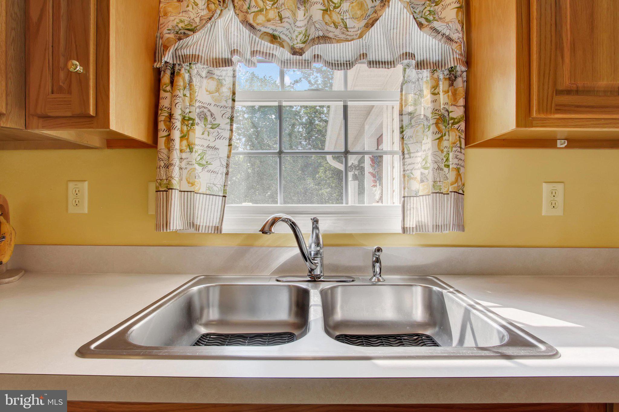 175 Leedy Road Spring Grove, PA 17362 - Photo 15 of 41 Kitchen