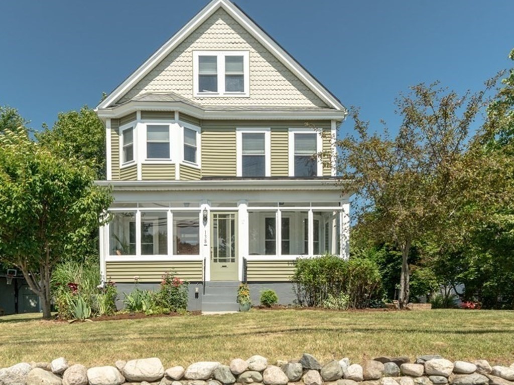 138 Webster Street Needham, MA 02494 - Photo 1 of 29 a front view of a house with a yard
