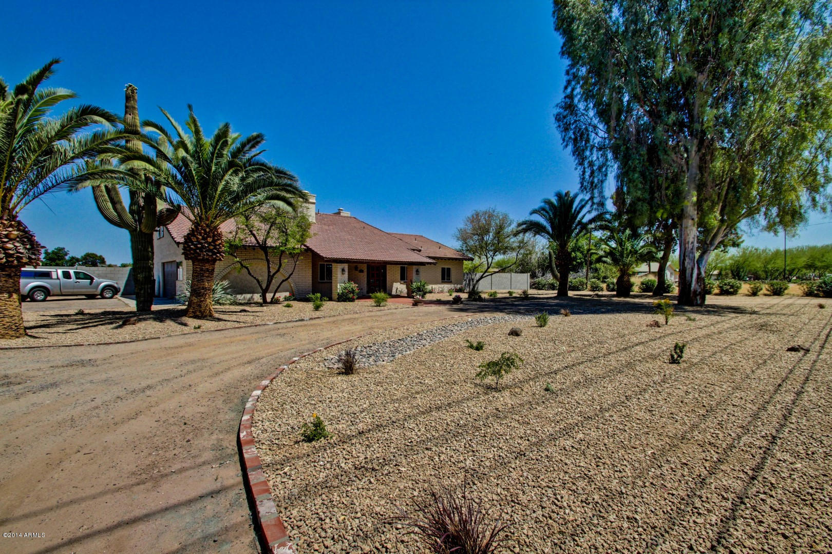 21429 South Lindsay Road Gilbert, AZ 85298 - Photo 4 of 57 Lindsay (4)
