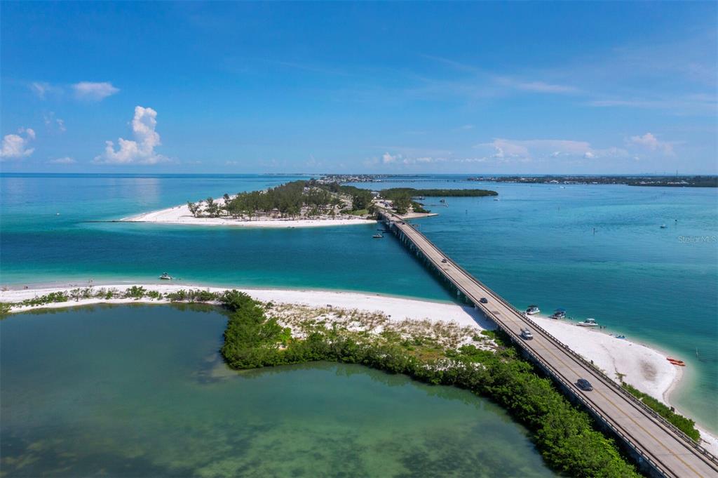 490 North Shore Road, Unit 6 Longboat Key, FL 34228 - Photo 40 of 67