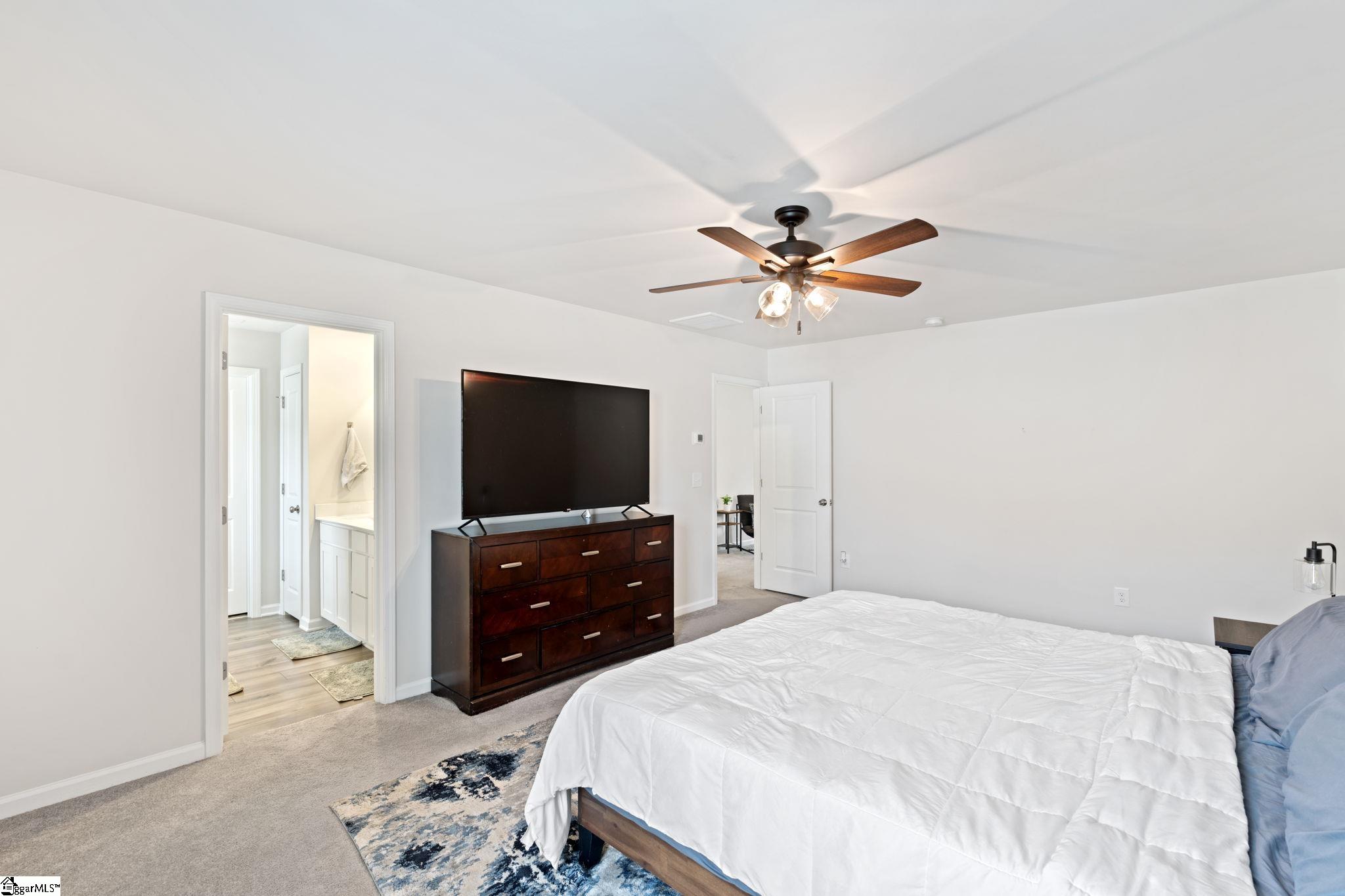 1929 Landrow Lane Boiling Springs, SC 29316 - Photo 18 of 32